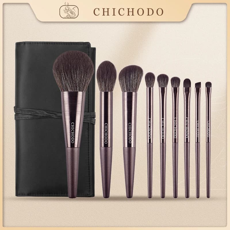 Pennello per trucco con disegno a filo metallico CHICHODO 9 pezzi pennelli in fibra sintetica con borsa buon strumento per pennelli per trucco viso e occhi