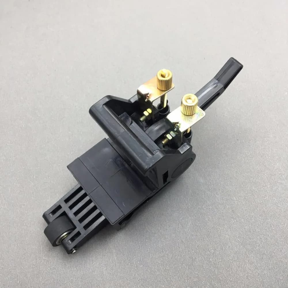 2PCS Del Vinile Cutter plotter da taglio pezzi di ricambio di Carta rullo di gomma di pressione pinch roller macchina di montaggio per Liyu