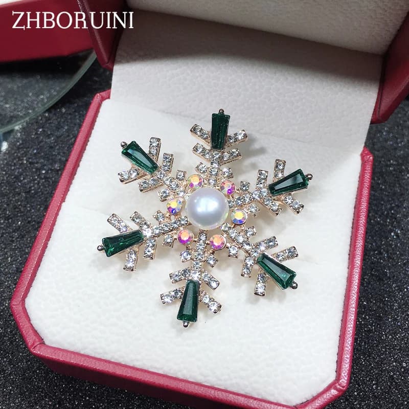 ZHBORUINI 2024 nuova spilla di perle naturali fiocco di neve perla pettorale gioielli di perle d'acqua dolce per le donne accessori regalo di compleanno