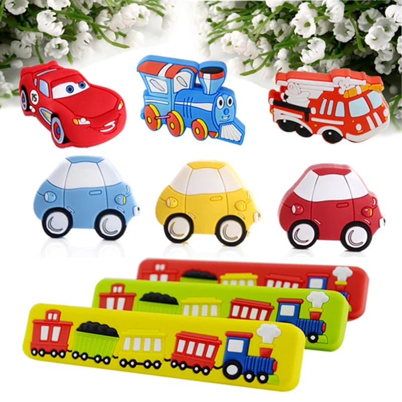 Bella Gomma Morbida Del Fumetto Camera Dei Bambini Decori Maniglie Del Cassetto Maniglie Dell'armadio Tira/Piglie Traffico Auto Guardaroba Manopole Della Porta dell'armadio Tirare