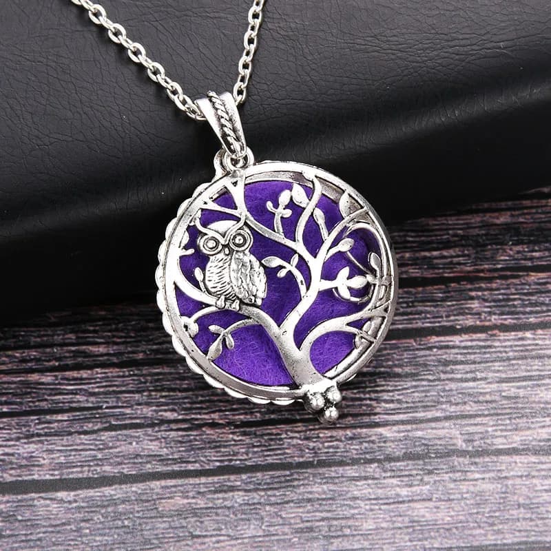 1pc Owl Tree Vintage Aromatherapy Perfume Essential Oils Diffuser Necklace Locket Necklace Pendant Dream Catcher Necklace 8540