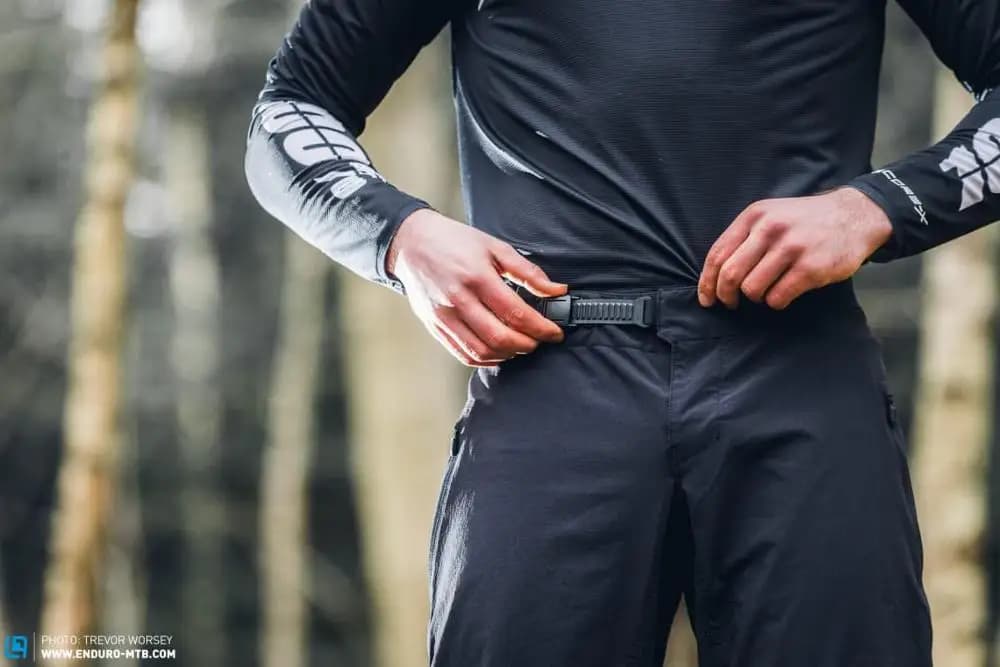 AINOMI portante di bambino accessorio mutanda della bici ratchet fibbia Dei Pantaloni fibbia di regolazione cam Pantaloni Da Corsa fibbia