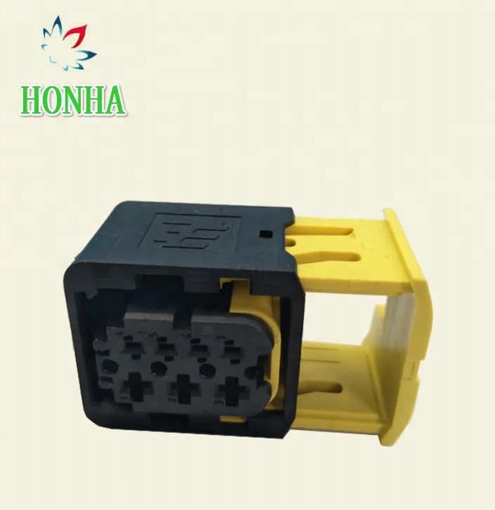 Il trasporto libero 5 pz/lotto Tyco AMP 7 Pin Way Femmina Heavy Duty Connettore Sigillato 1-1418480-1