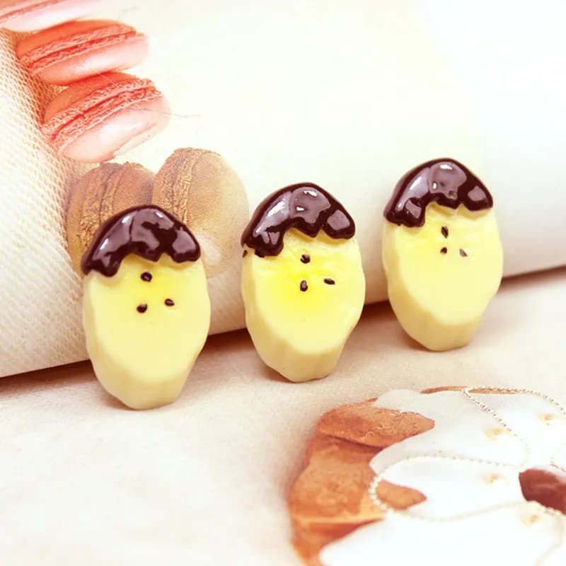 8pcs Fetta di Banana Slime Pendenti E Ciondoli di Modellazione di Argilla Accessori FAI DA TE Plastilina Giocattolo Per I Bambini Melma Forniture di Riempimento