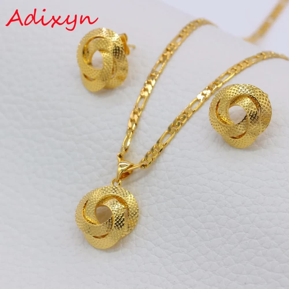 Adixyn Luce Dubai Collana/Orecchini/Monili Del Pendente Set per Le Donne/Ragazze/Capretti di Modo del Metallo Russia Gioielli regali N01206