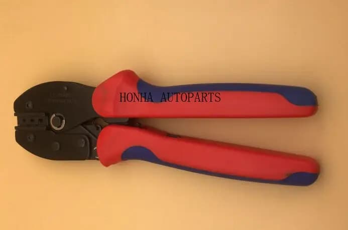 1 pcs free shipping LY-2546B MC4 Connectors Solar Crimping Plier Hand Crimper Tools Crimp Range 2.5/4/6mm2 14-10AWG