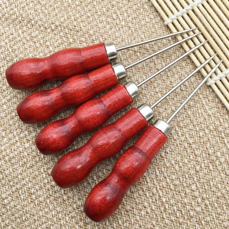 10 pz Strumento Manico In Legno In Acciaio A Mano FAI DA TE Cucito Crochet Hook + Punteruolo Pelle Strumenti di Testa Dritta Ago di Riparazione di Scarpe Stitcher