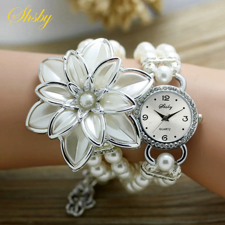 Shsby Fashion Women Rhinestone Ladies Pearl Strap Multi Strands Flower Bracelet Quartz Watches Women's Watch