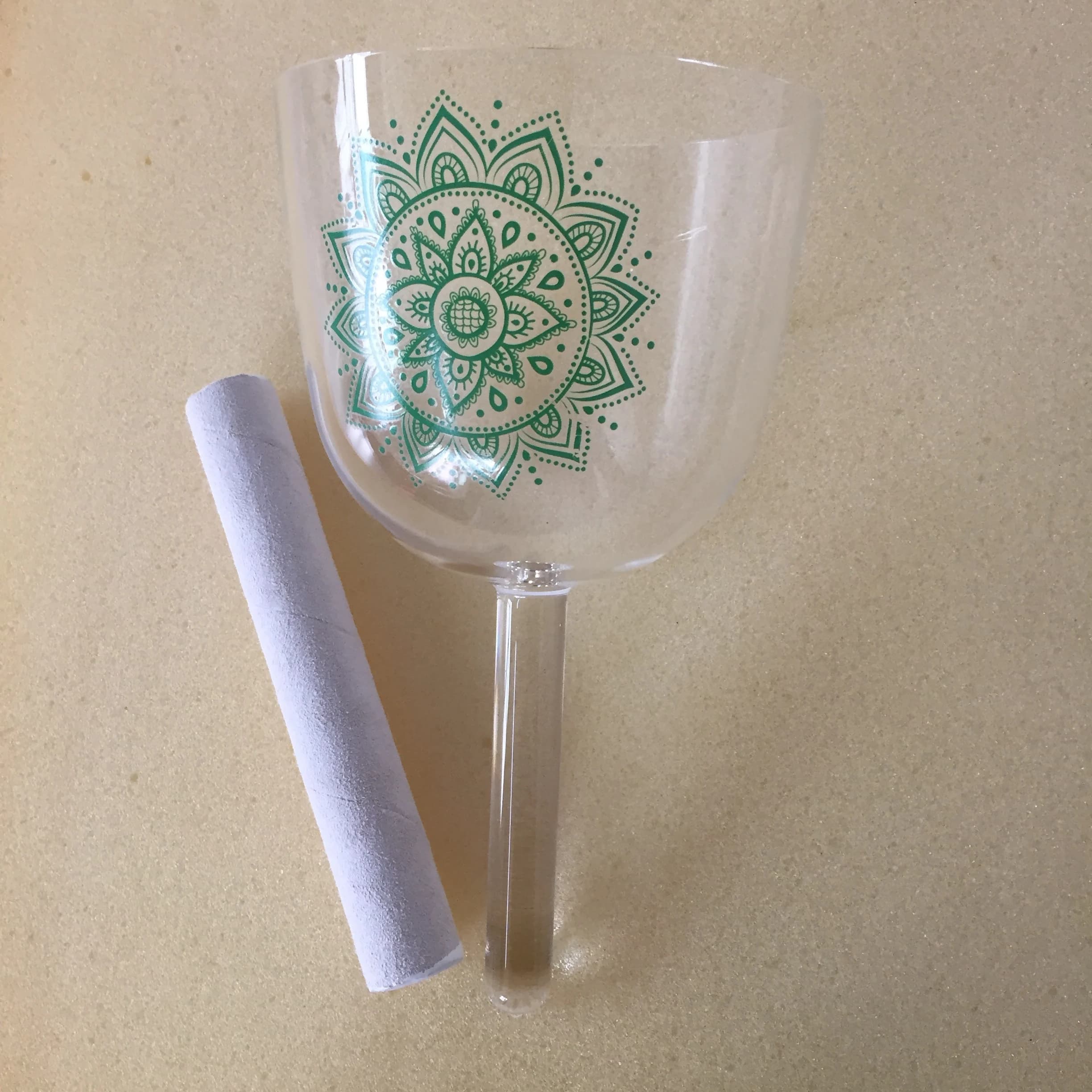 5.5" Clear Crystal Singing handle Bowl Perfect Musical Note F with heart chakra sticker for Sound Healing Balancing,Bliss.