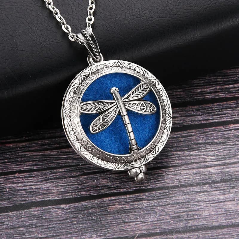 1pc Vintage Libellula Perfume Aromatherapy Essential Oil Diffuser Necklace Locket from Dream Catcher Necklace 8544