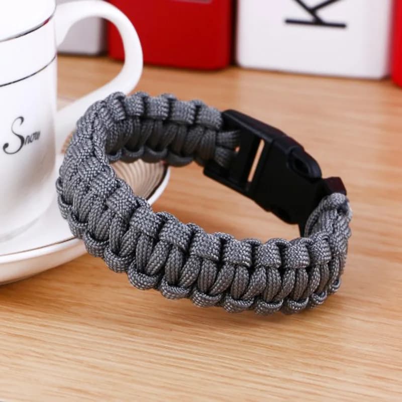 Mutil Colors Nuovo campeggio esterno Sopravvivenza Paracord Bracciale per uomo Escursionismo Fibbia Braccialetti Braccialetti Donna Gioielli maschili Regalo