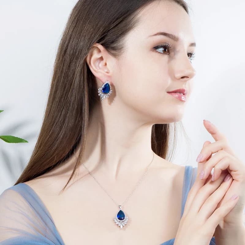 BeaQueen Charming Royal Big Water Drop White Cubic Zirconia Earrings Necklace Set for Women Engagement Party Jewelry Gifts JS002