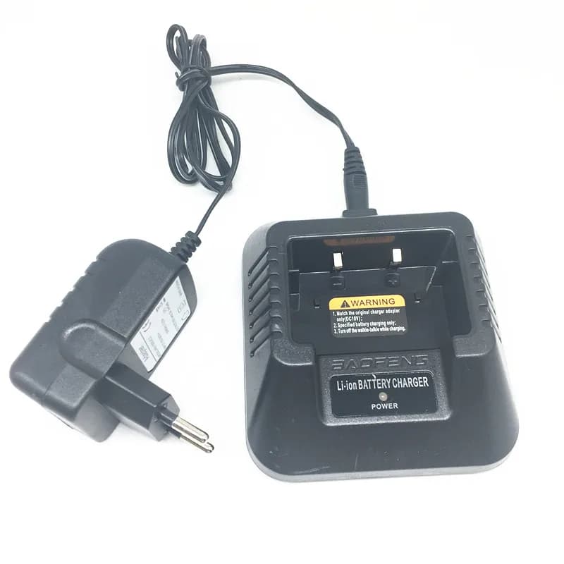 Batteria originale Li-Ion caricabatteria da tavolo per Baofeng BF-UV5R 5RE 5 RPLUS 5RA 5RB etc walkie talkie CH-5