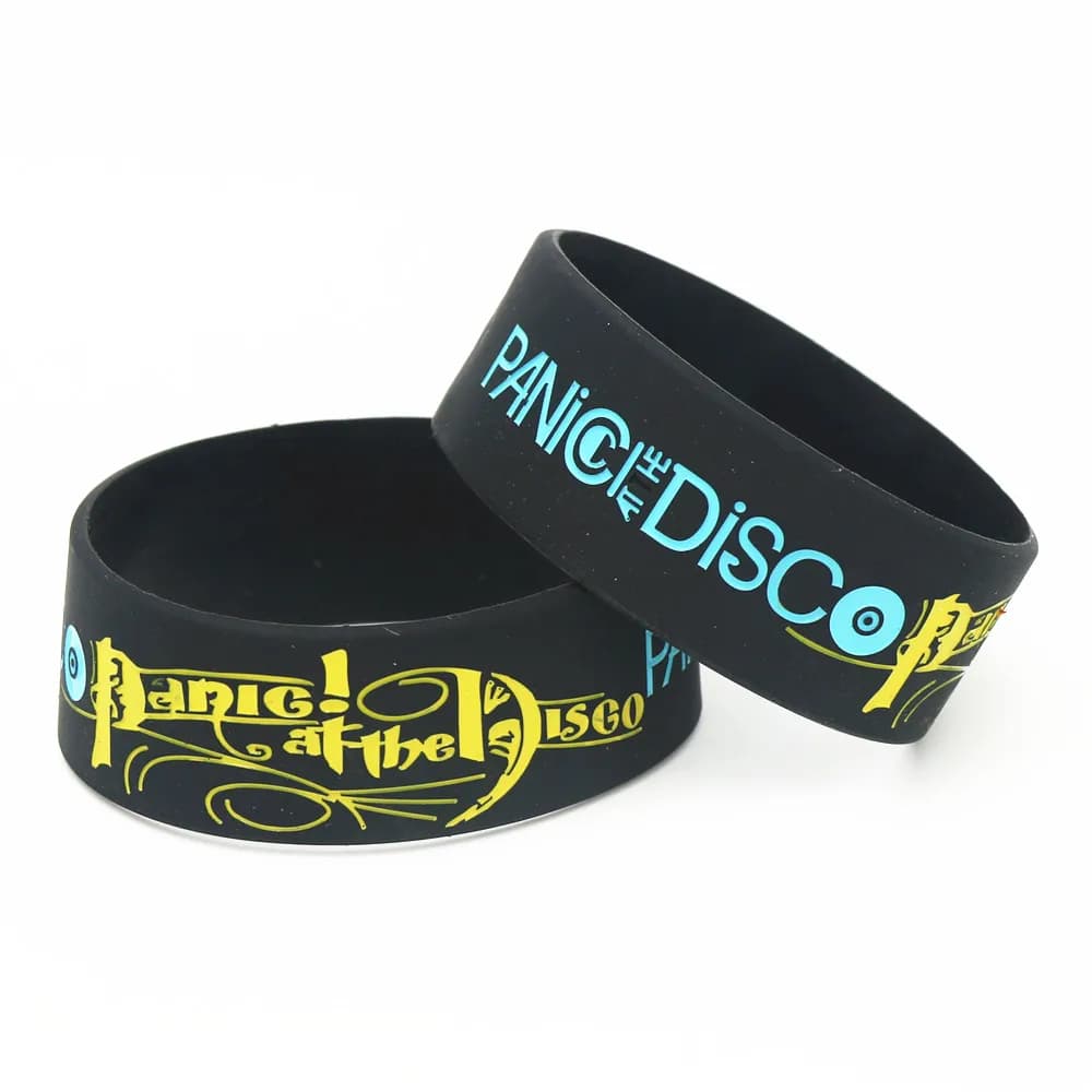 1PC Panic at the Disco Bands Braccialetti in silicone di grandi dimensioni da 1 pollice Ventole musicali in gomma nera Bracciali e braccialetti in gomma Regali SH195