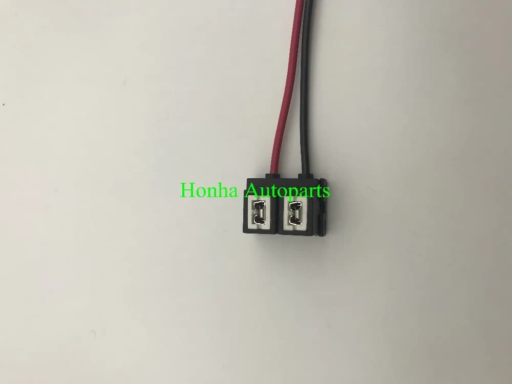 car accessories socket for cable connector bulb headlight resistant to high temperatures H7 female to 2 pin