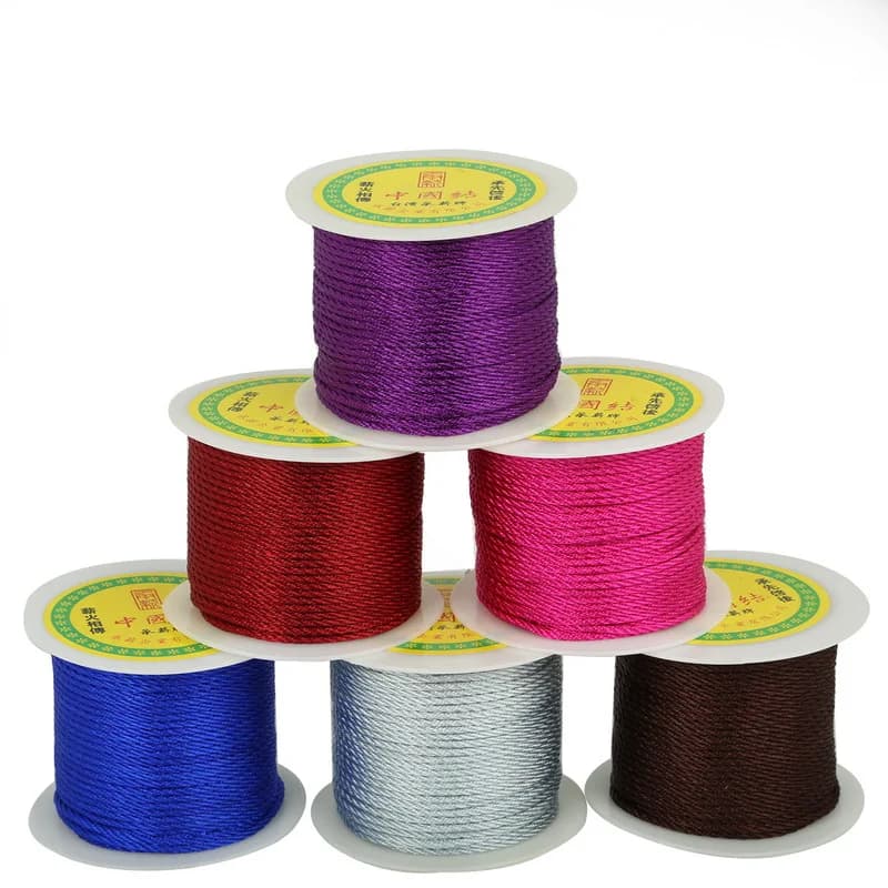 Prezzo di fabbrica 49 yard/roll 2mm Corda Macrame Cavo di Nylon Nodo Cinese Rattail Intrecciato String Discussione per Monili & Craft Fare