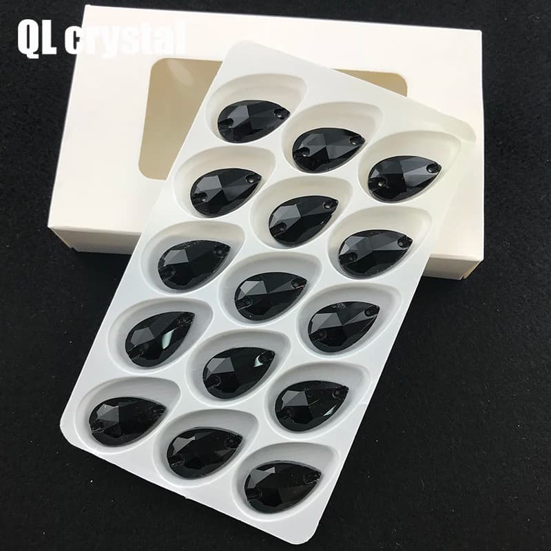 QL Cristallo Di Vetro Sew on Strass Colori Flatback Tear Drop Cuce sulla pietra per il FAI DA TE abbigliamento borse shose materiale