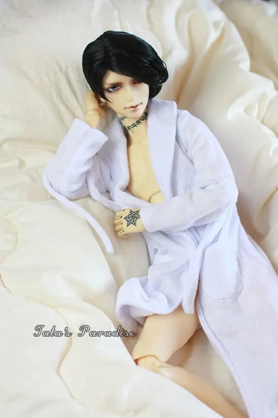 1/4 1/3 scale BJD Pijama Bathrobe for BJD/SD MSD SD13 SSDF ID75 Uncle doll clothes Not included doll and accessories 1077