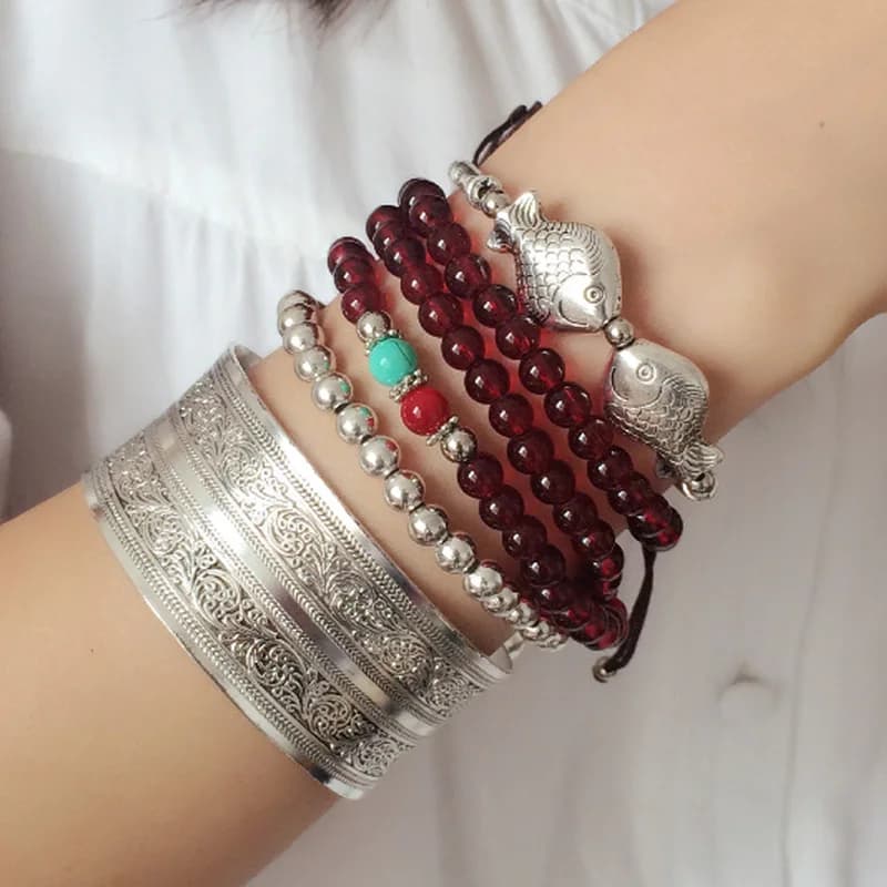 Vintage Carving Cuff Bangles Fashion Tibetan Silver Plated Elephant Owl Bell Charms Beaded Bracelet Indian Jewelry Women Gifts