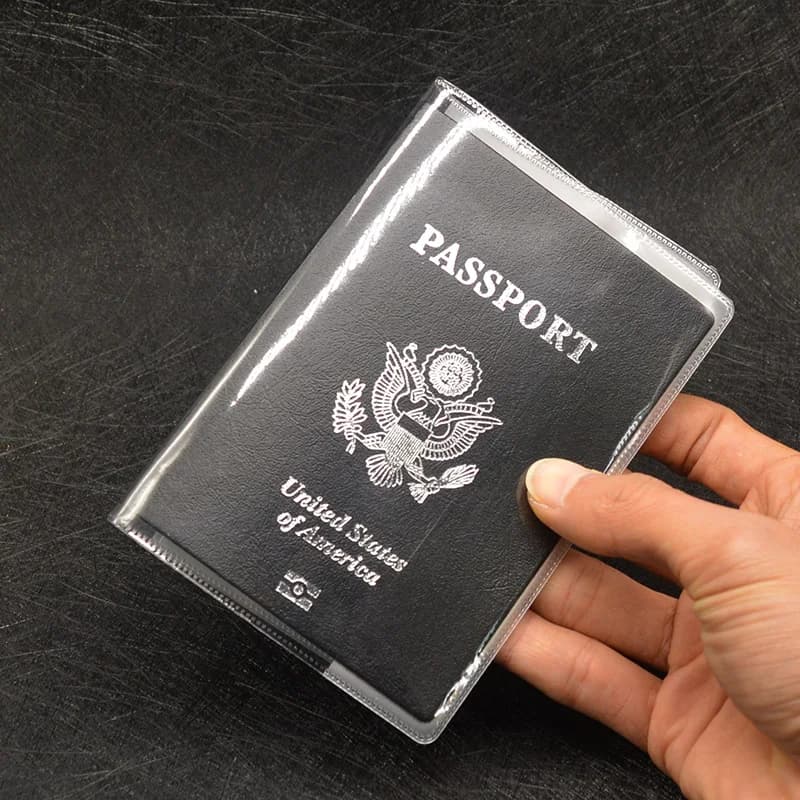 Copertina Del Passaporto trasparente PVC Impermeabile Dirt Pasport Titolare Donne di Viaggio Passaporte ID Carta di Credito Dell'organizzatore Del Supporto Del Sacchetto