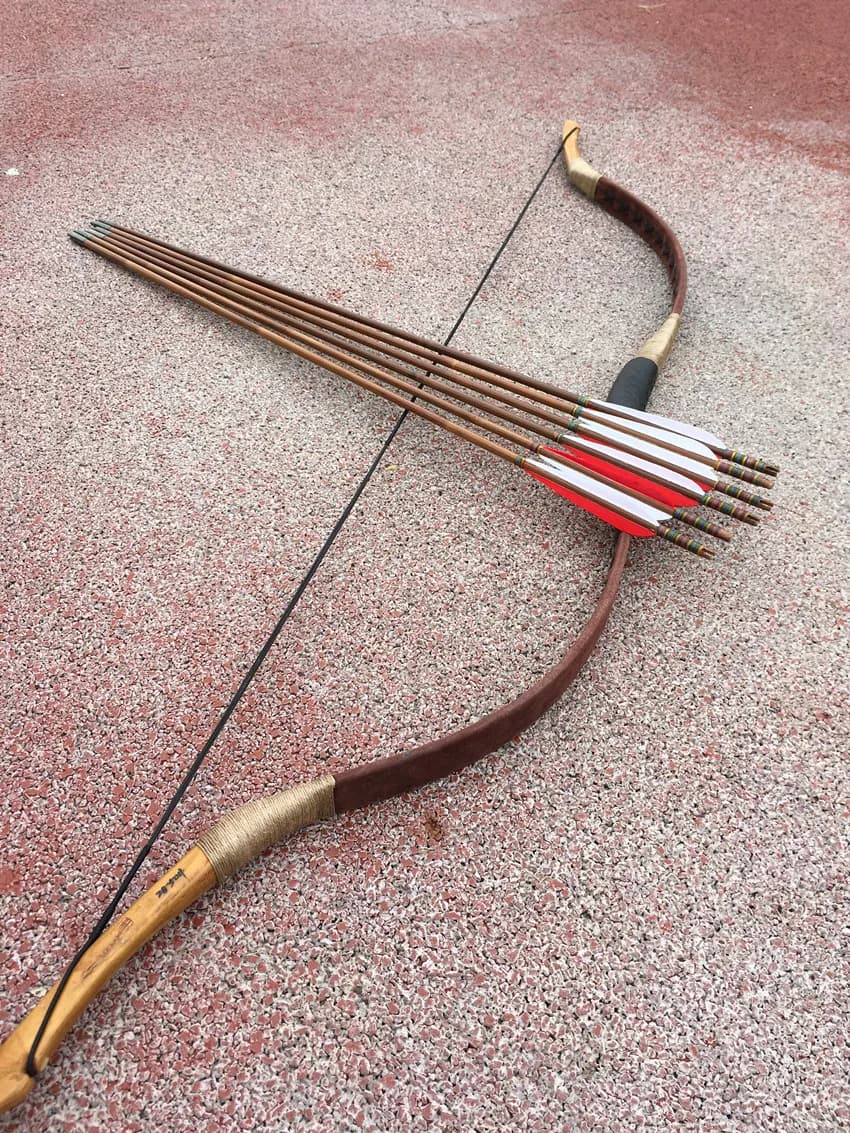 Tiro con l'arco Ricurvo Bella Cinese pelle di cinghiale Longbow 20-60Ibs + 6 frecce di caccia