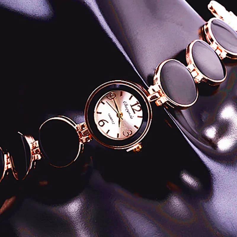 Women's Watch Of The Most Known Fashion Casual 5 Colors Wafer Design Round Dial Bracelet Watch Mujor Al Quarzo Women's Watch Relojes