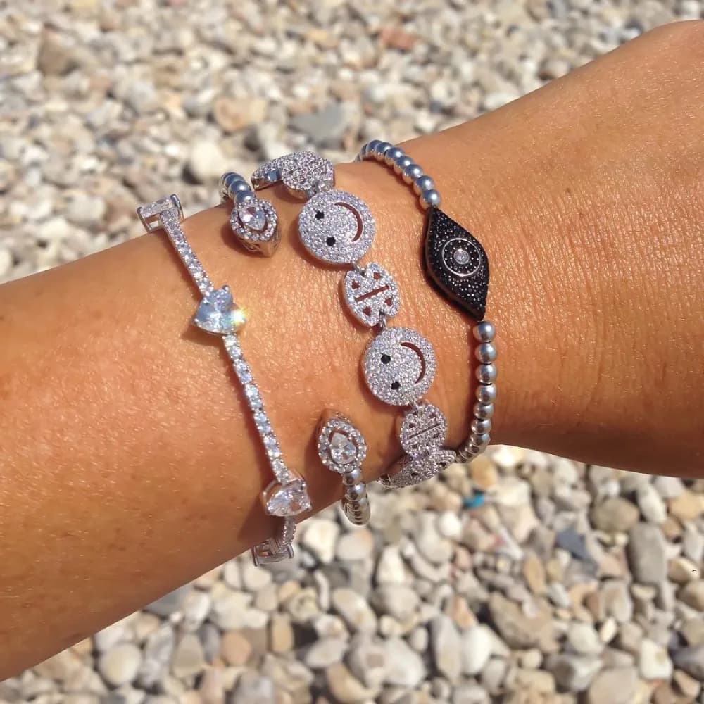 Hot Brand Woman 2017 new Sparking micro pave clear zirconia Happy face happy link chain bracciale elegante unico