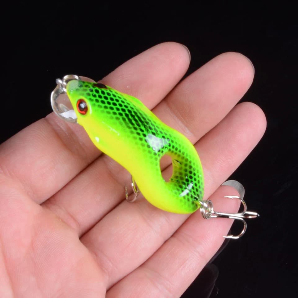 New Arrival 1PCS 5.5cm 8.8g Hard Minnow Popper Fishing Frog Lure 3D Eyes Treble Hooks Artificial Bait Fishing Tackle