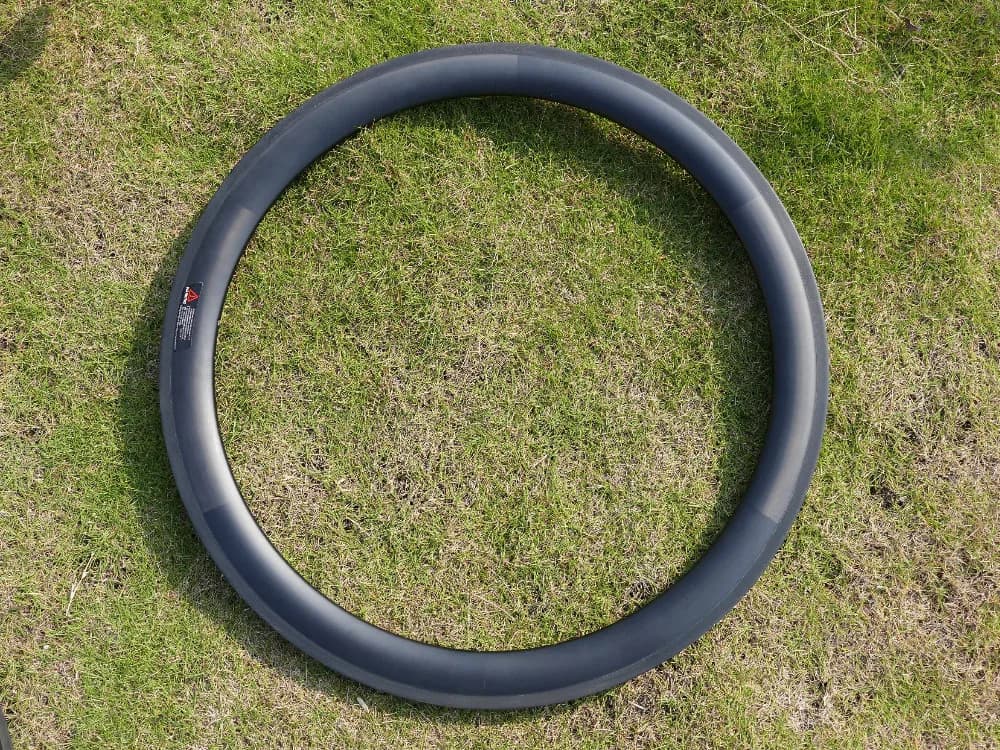 1 COPPIA: Cerchione per bici da strada Full Carbon Copertoncino Tubeless BICICLETTA 50mm + Pastiglie freno + Nastri per cerchioni