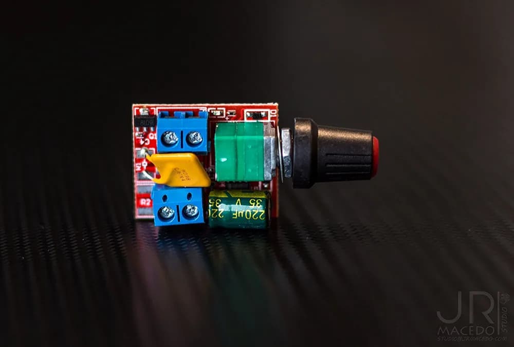 Mini Motore di CC Tensione Larga Ad Alta Velocità PWM Controller 5A/10A/15A/20A/30A LED Dimmer per la Luce di Striscia del LED HA CONDOTTO LA Luce di Pannello
