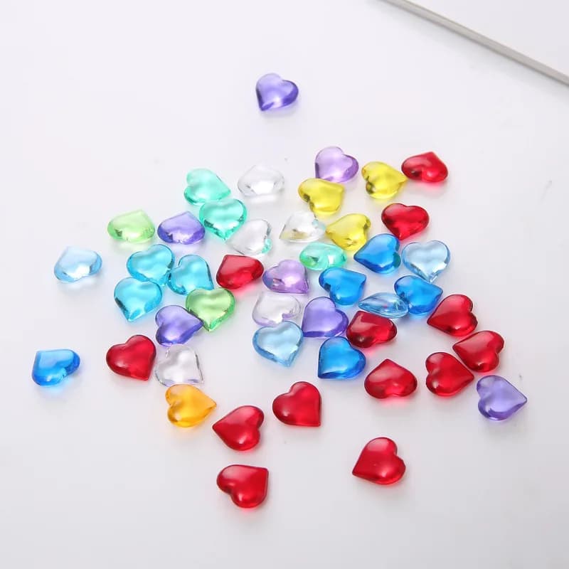 100 PZ 10*4mm Forma di Cuore Acrilico Trasparente Peli di Pietra Chessman Pezzi di Gioco Per Token Giochi Da Tavolo Accessori