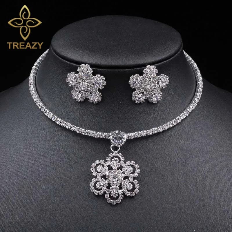 TREAZY Nuziale di Cristallo Da Sposa Insieme Dei Monili di Strass Pendente Del Fiore Del Choker Insieme Dei Monili Degli Orecchini Della Collana Set per Le Donne Africane