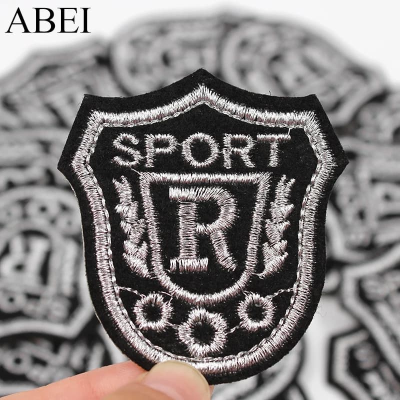 10 pz/lotto Fai Da Te Ferro Sul Patch Distintivo per Lo Sport Abbigliamento Cucire Jeans Cappotti Abbigliamento Adesivi Patch di Appliques A Mano Fornitore