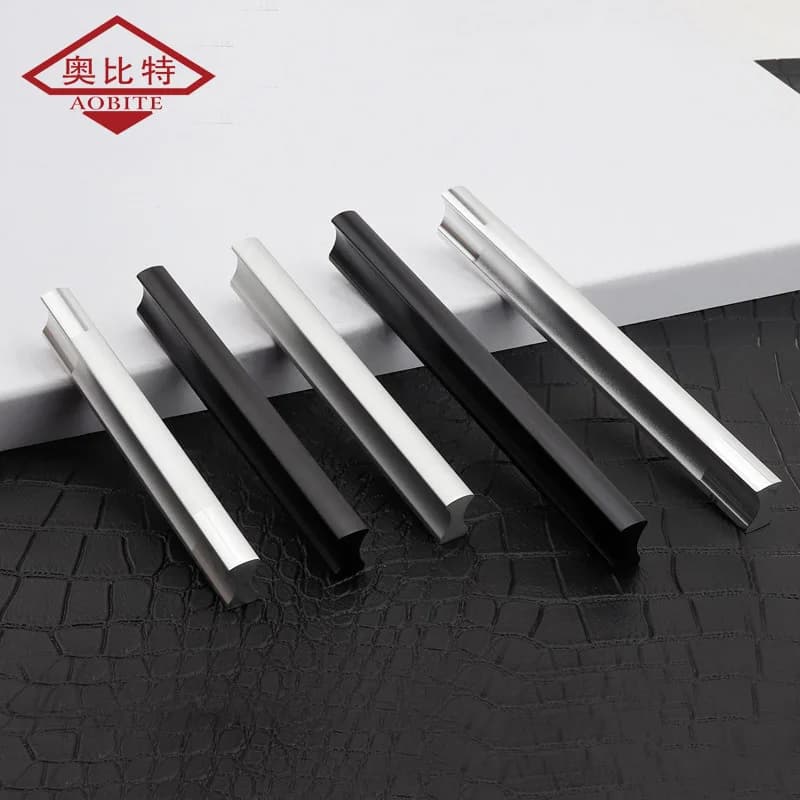 Armadio da cucina americano maniglie di stoccaggio armadio armadio comò cromato nero argento maniglia della porta cassetto tira manopole Hardware armadio da cucina stoccaggio