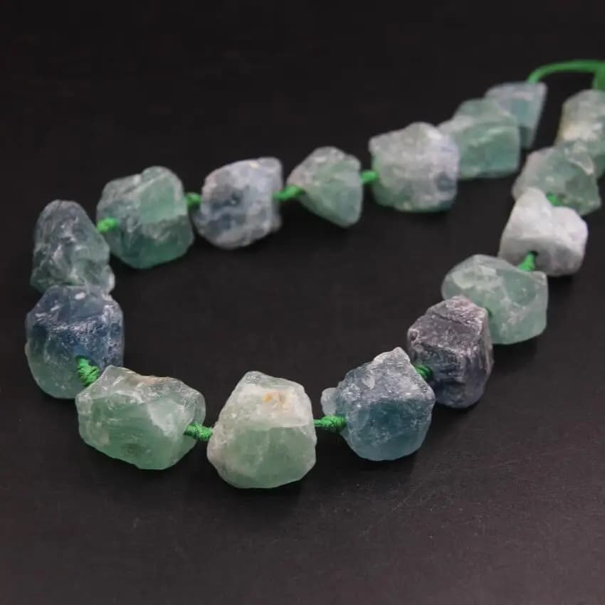 15.5 "/strand Naturale Arcobaleno Fluorite Grezzo Nugget Perline, A Mano Libera Pietra di Cristallo Di Quarzo Del Pendente Della Collana Crafts Monili Che Fanno