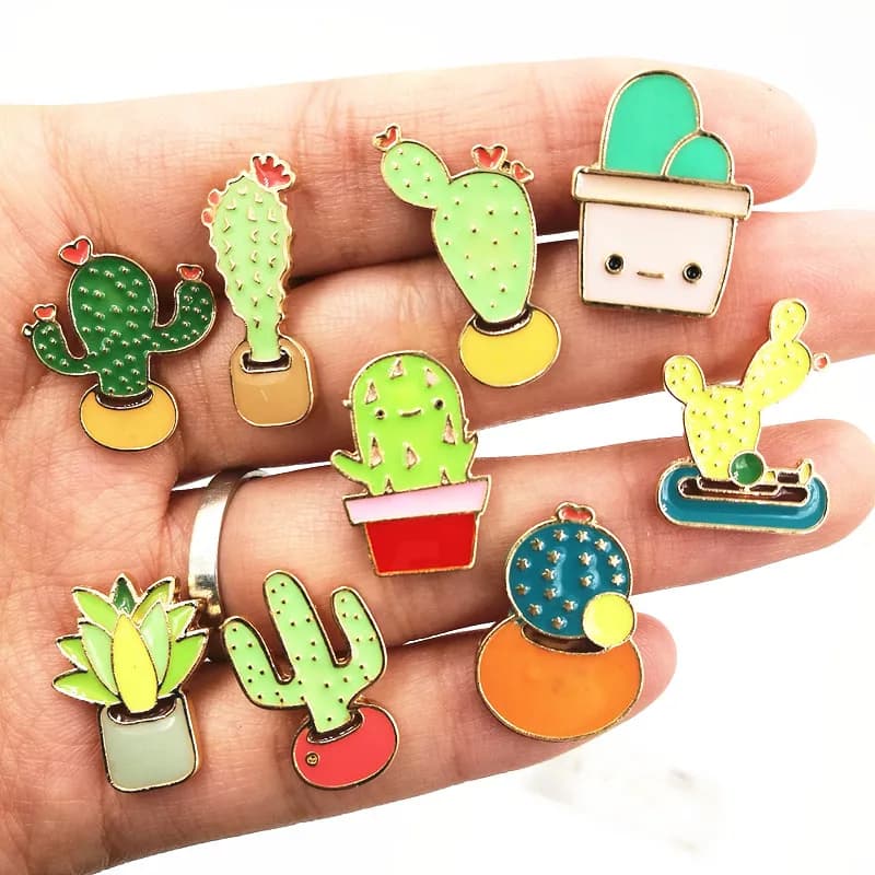 X188 Nuova goccia d'olio Simpatiche vasi di cactus Bella spilla in metallo Spille per bottoni Ragazza Jeans Borsa Decorazione regalo