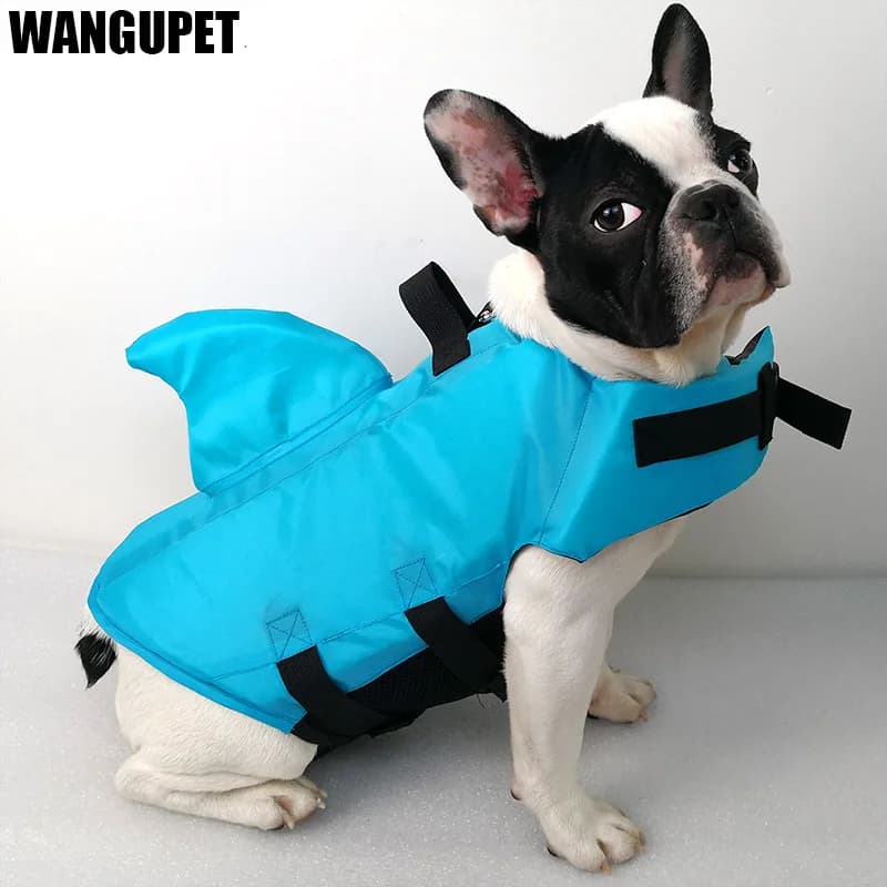 Giubbotto di salvataggio per cani di squalo vestiti di sicurezza giubbotto di salvataggio per animali domestici abbigliamento da nuoto per cani estivi giacca di pinne Bulldog francese gioca in mare