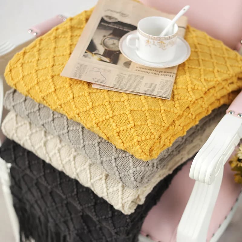 Lavorato a maglia Coperte E Plaid Coperta Da Viaggio Grigio Giallo Nero Grigio Divano Coperte E Plaid Coperta Nappe di Aria Condizionata Coperta di Diamante Acrilico 130x170cm