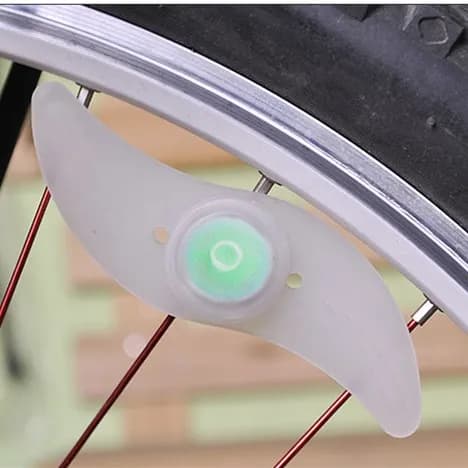 Nuovo 1PC luce per bicicletta lampada per bici LED pneumatico tappi per valvole raggi ruota lanterne da ciclismo per accessori per biciclette rosso blu verde