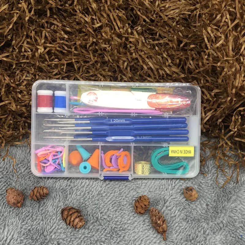 16 Sizes Crochet Hooks And Needles Set Sewing Tool Kit with Stitches Knitting Craft Case - Complete Crochet Set