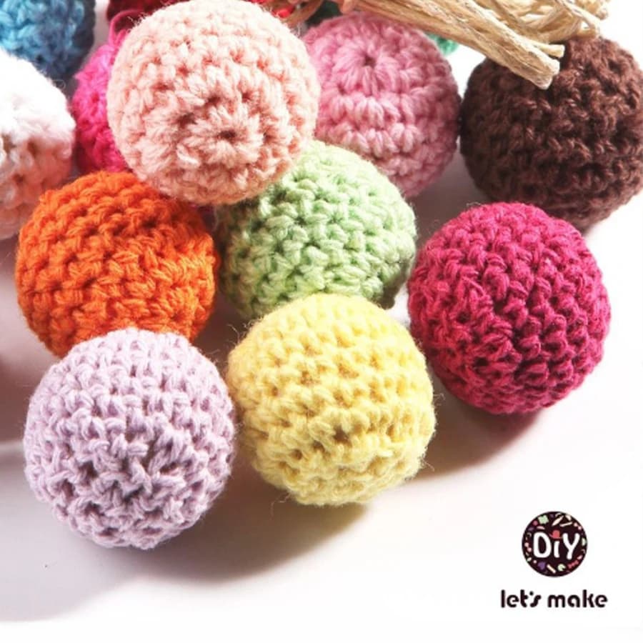 Facciamo 50 pz/lotto Uncinetto Rotondo Perline di Legno Crochet Massaggiagengive di Legno 20mm Decorazione di Legno Dentizione Perline All'uncinetto Massaggiagengive per Bambini