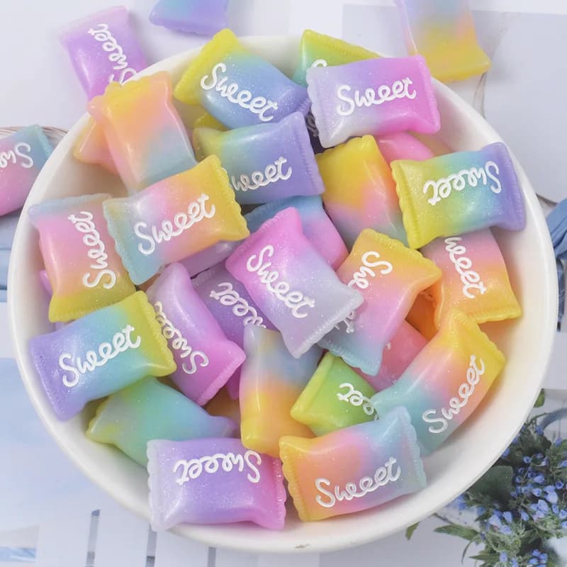 8 Pz/lotto Slime Pendenti E Ciondoli Arcobaleno Dolce Zucchero Polimero Melma Scatola di Giocattoli Per I Bambini Pendenti E Ciondoli di Modellazione di Argilla Accessori FAI DA TE Per I Bambini