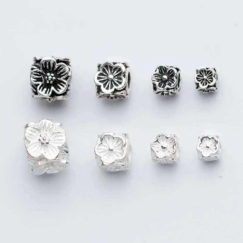 1 pz 925 Sterling Silver Quattro lati Fiore Quadrato Perline Del Distanziatore 4/5/6/8mm Foro Grande Braccialetti D'argento Pendenti e Ciondoli Accessori Gioielli FAI DA TE