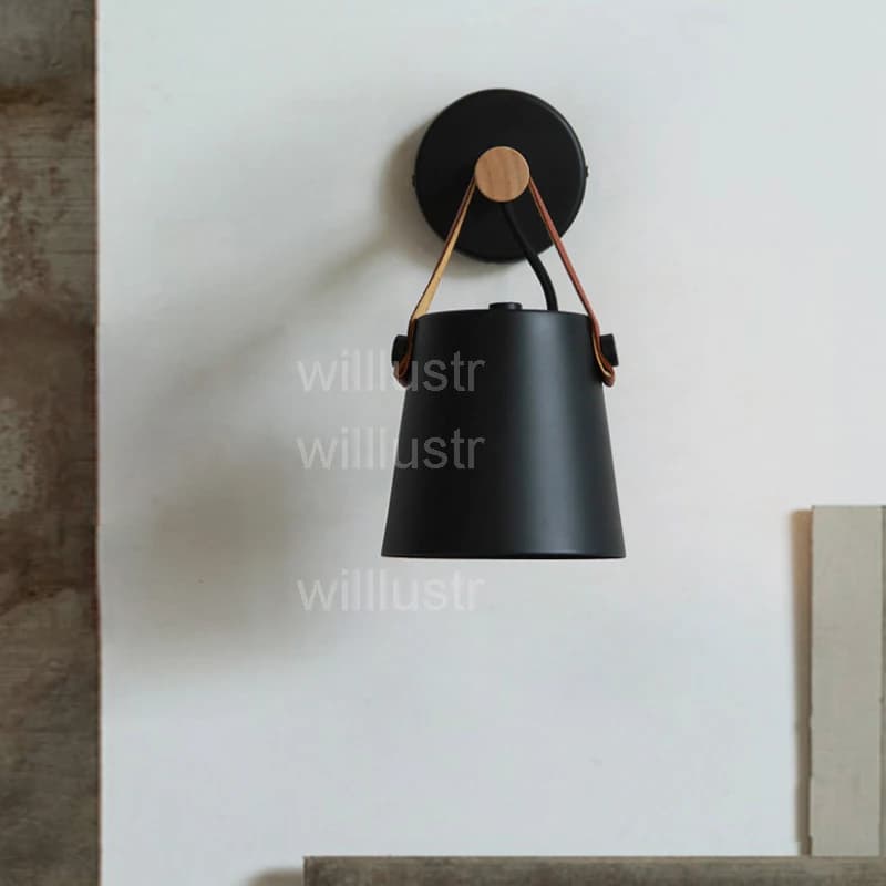 Cintura in pelle Sconce da parete Bianco Nero Ferro Legno Luce Lampada in metallo Cottage Paese americano Caffetteria Bar Comodino Divano laterale Hotel