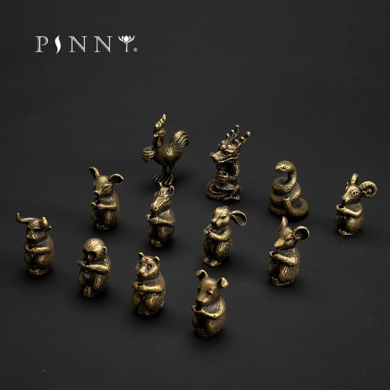PINNY Portaincenso in metallo zodiaco cinese Mini 12 animali Stick Base di incenso in lega Accessori per la decorazione della casa Artigianato in metallo