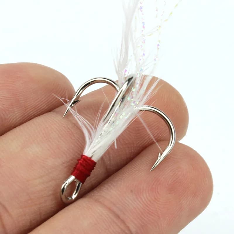 5 pezzi 4 #6 # capelli legati tre ganci di ancoraggio capelli rossi o capelli bianchi gancio attrezzi da pesca piuma esca esca ami tre ancoraggio