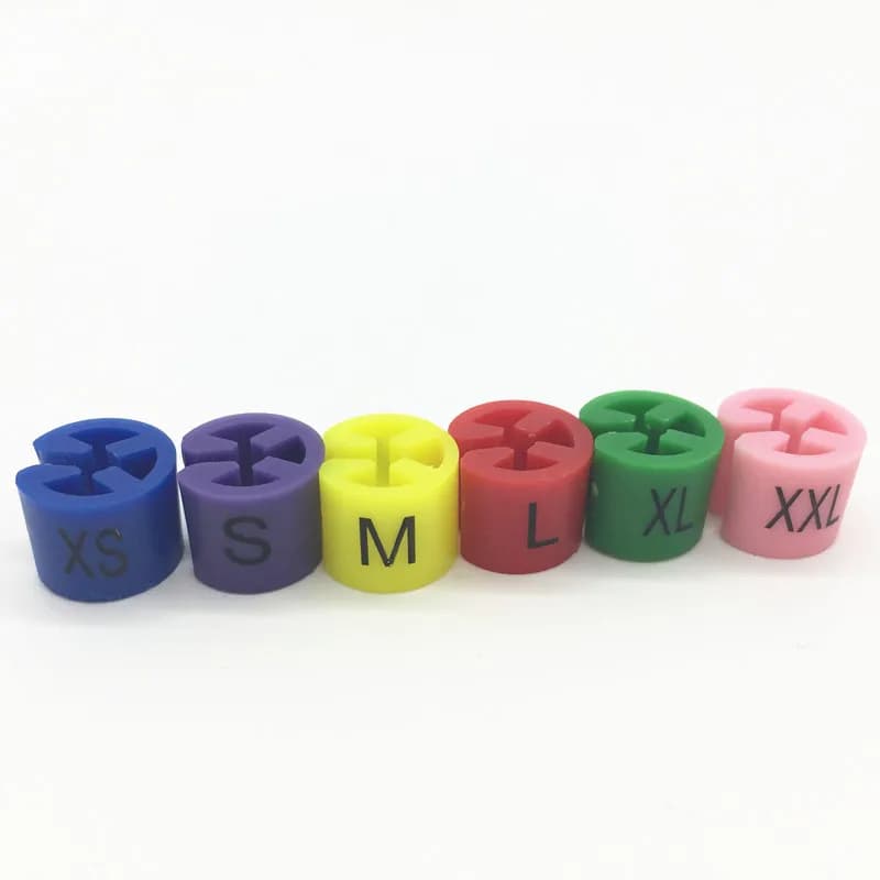 100 pezzi per stampato Kit di assortimento di pennarelli per appendiabiti in plastica per abbigliamento Clip per dimensioni codificate Etichetta per dimensioni appendiabiti
