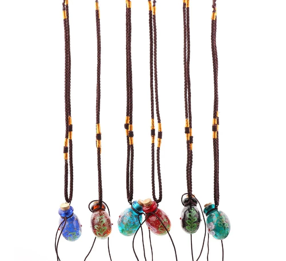 Fashion 6 Pieces Necklace with Flower Pendant Necklace with Colorful Glass Pendant Wall Glass Diffuser Essential Oil Diffuser Round Perfume Bottles FREE