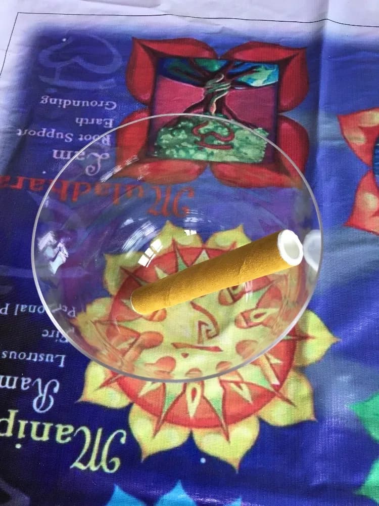 About 7.75" Laboratory quartz crucible & crystal singing Bowl with E Solar Plexus chakras factory wholesale price for agent