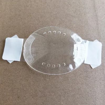 1pcs Self-nastro adesivo occhio occhiali di protezione Uso dopo l'intervento chirurgico di plastica scudo occhio Medica Trasparente ellisse di sicurezza 5.7x7.7cm multihole